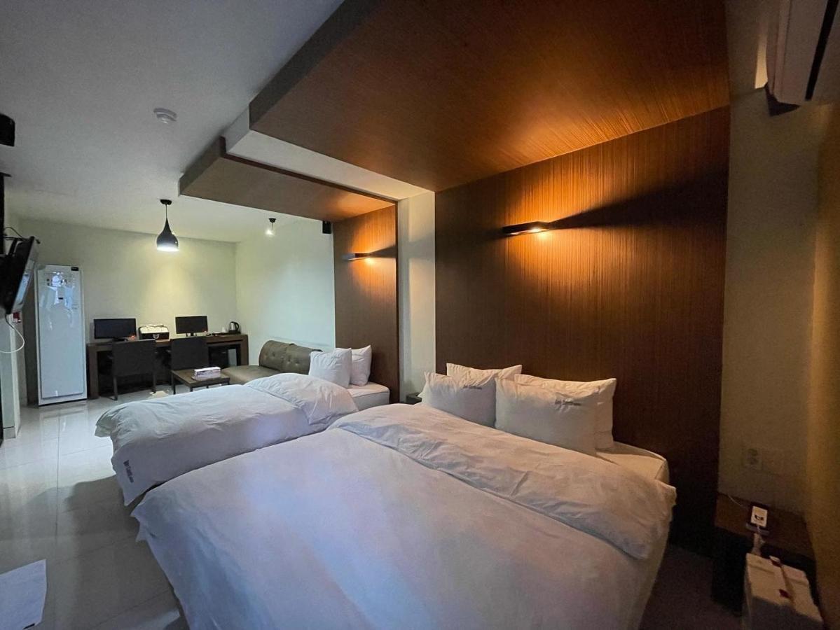 Haeundae Gary Cooper Hotel Busan Bagian luar foto