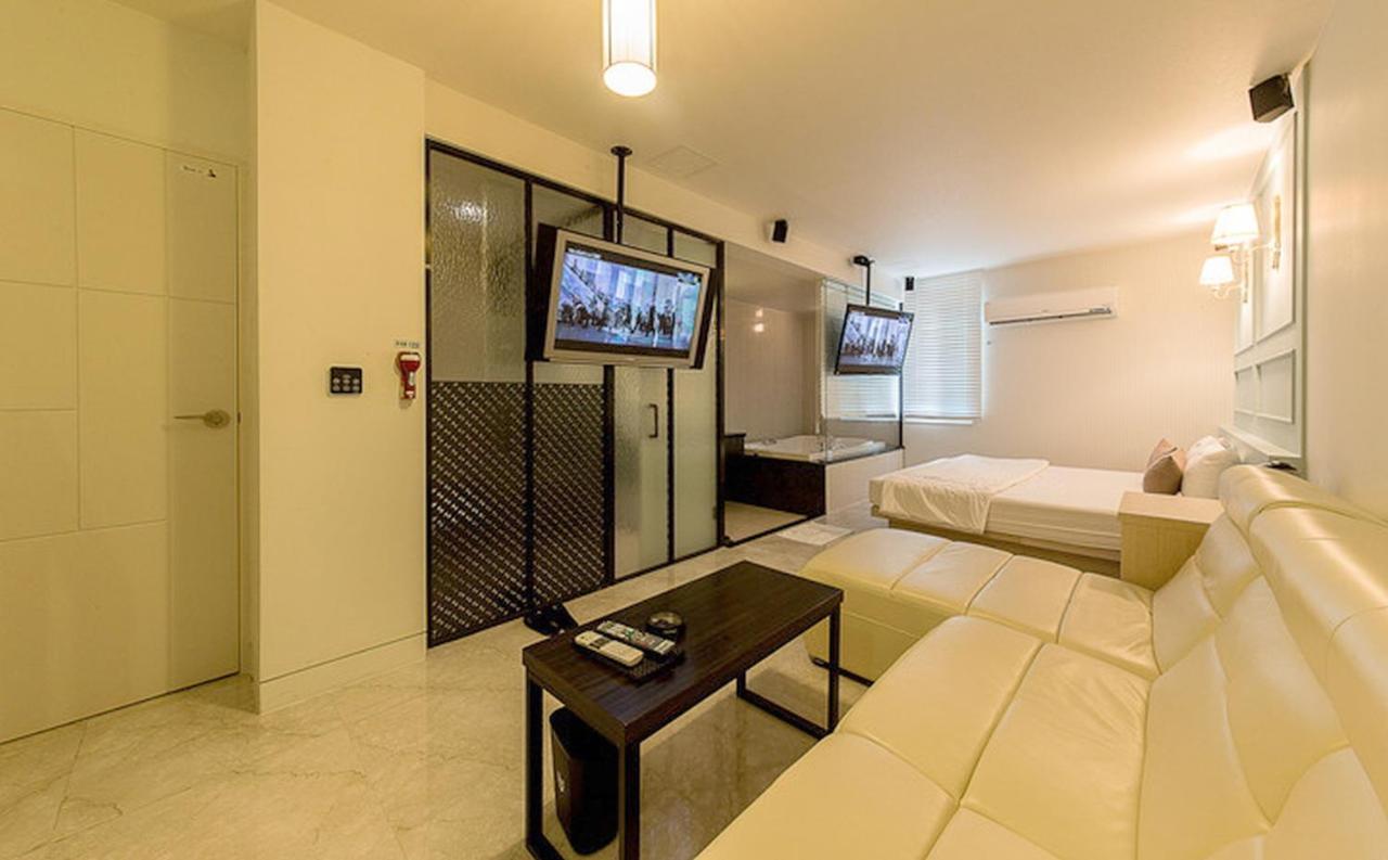 Haeundae Gary Cooper Hotel Busan Bagian luar foto